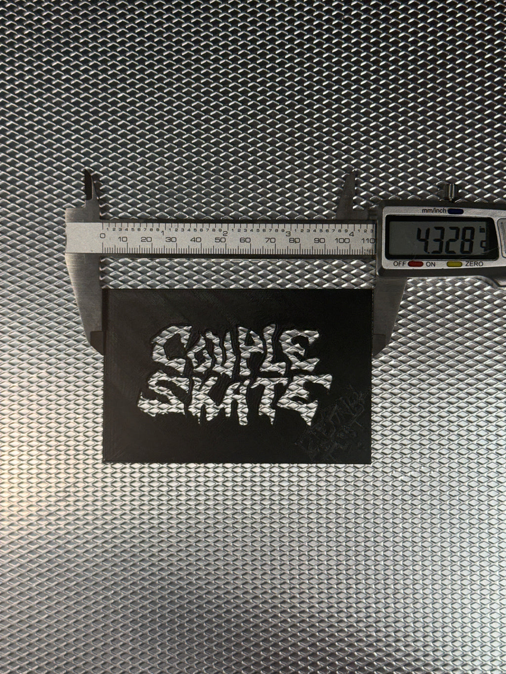 COUPLE SKATE LOGO STENCIL