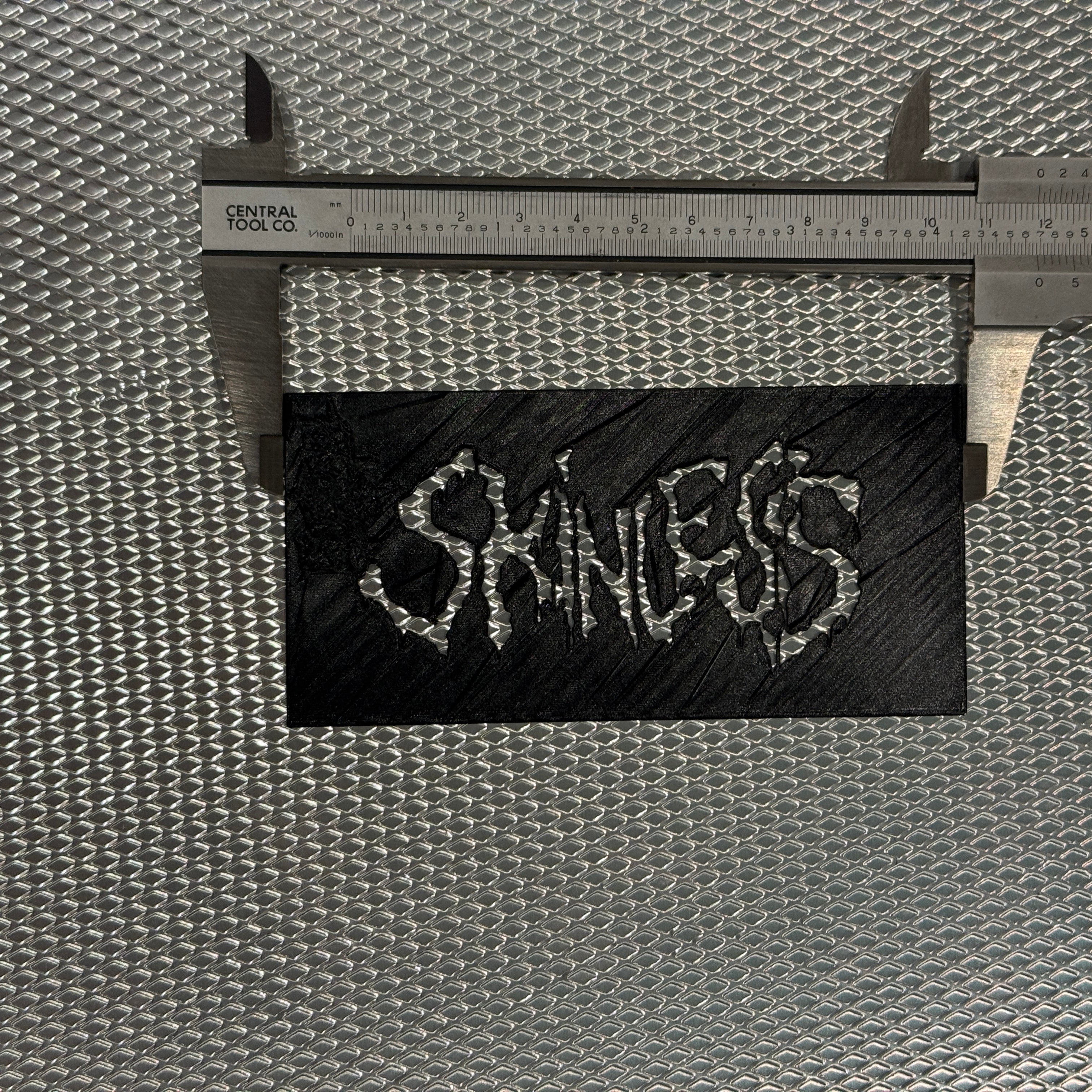 SKINLESS LOGO STENCIL